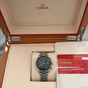 Omega Speedmaster Reduced 3510.50 - Automatic - Box & Manual - 7" Fit